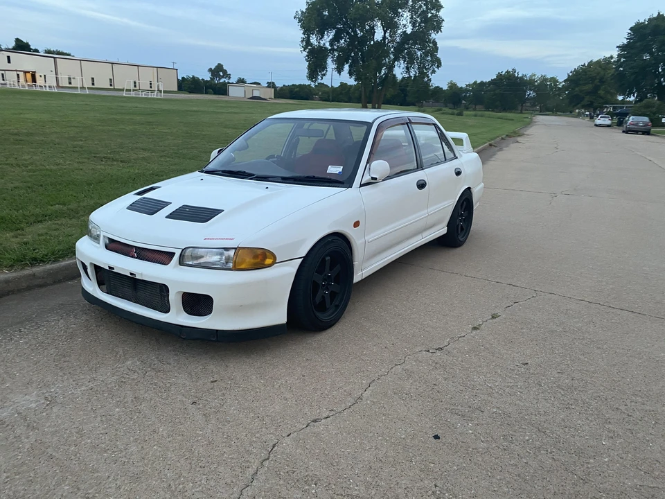 1994 Mitsubishi Lancer Evolution II 5th Gen - Image 11 of 27