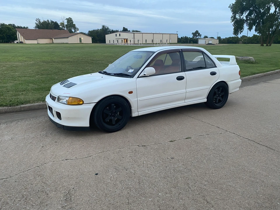 1994 Mitsubishi Lancer Evolution II 5th Gen - Image 14 of 27