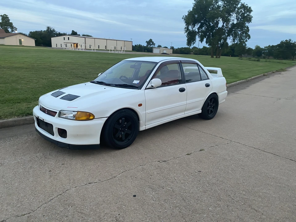 1994 Mitsubishi Lancer Evolution II 5th Gen - Image 13 of 27