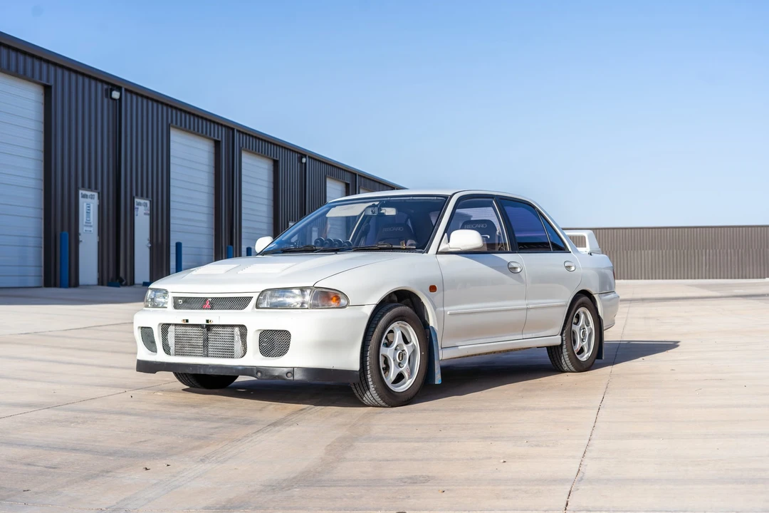 1994 Mitsubishi Lancer Evolution II 5th Gen - Image 2 of 31