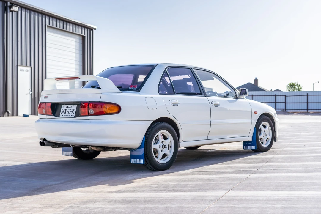 1994 Mitsubishi Lancer Evolution II 5th Gen - Image 7 of 31