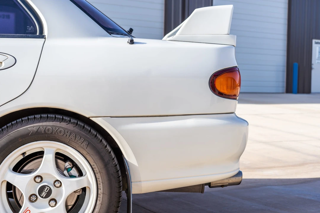 1994 Mitsubishi Lancer Evolution II 5th Gen - Image 29 of 31