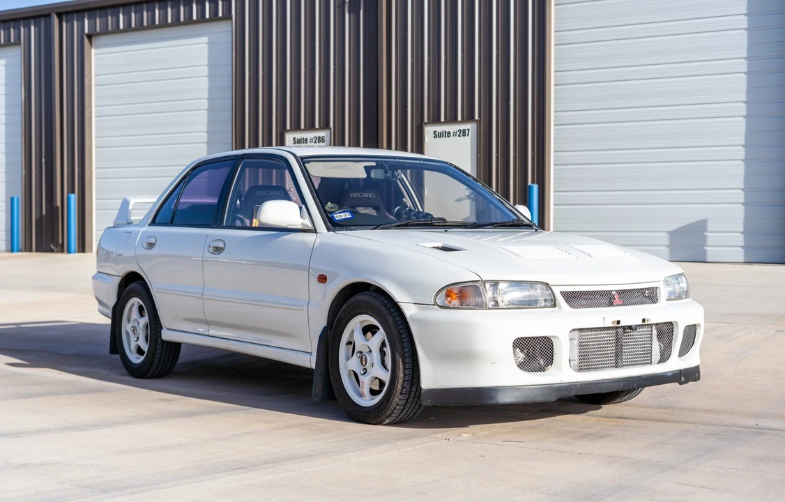 1994 Mitsubishi Lancer Evolution II 5th Gen - Image 5 of 31