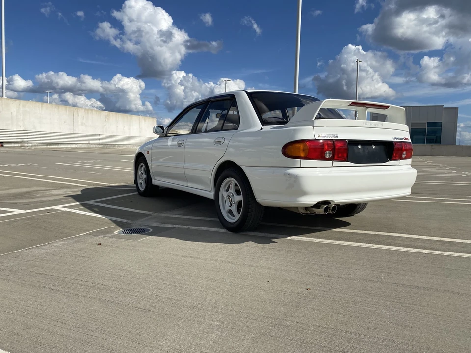 1994 Mitsubishi Lancer Evolution II 5th Gen - Image 9 of 31
