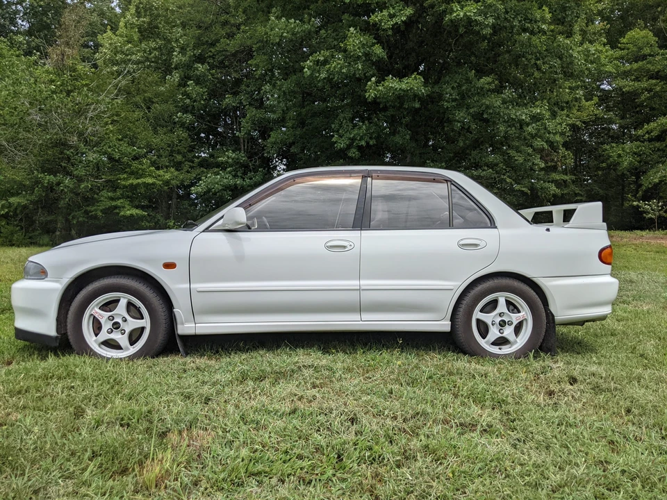 1994 Mitsubishi Lancer Evolution II 5th Gen - Image 4 of 31