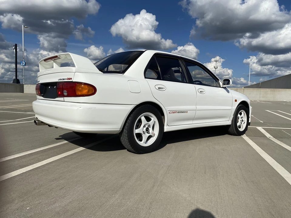 1994 Mitsubishi Lancer Evolution II 5th Gen - Image 12 of 31