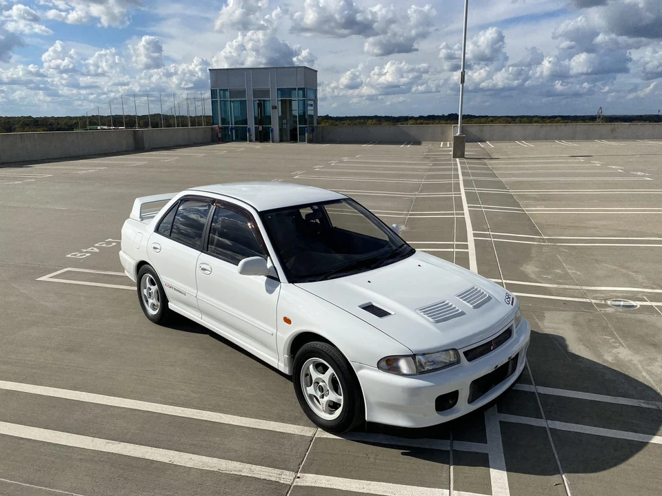 1994 Mitsubishi Lancer Evolution II 5th Gen - Image 14 of 31