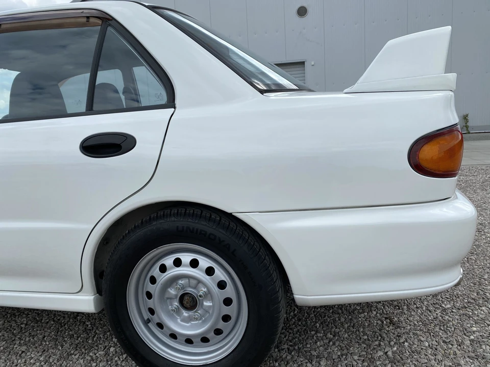 1994 Mitsubishi Lancer Evolution II 5th Gen - Image 22 of 31