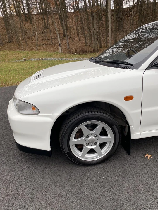 1994 Mitsubishi Lancer Evolution II 5th Gen - Image 29 of 31