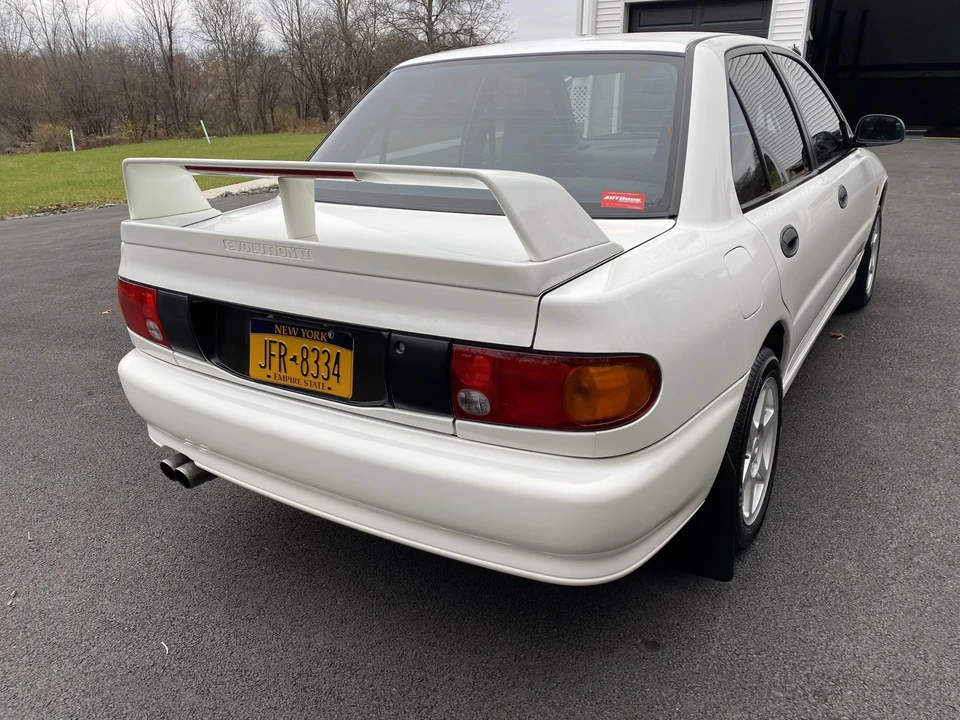 1994 Mitsubishi Lancer Evolution II 5th Gen - Image 15 of 31