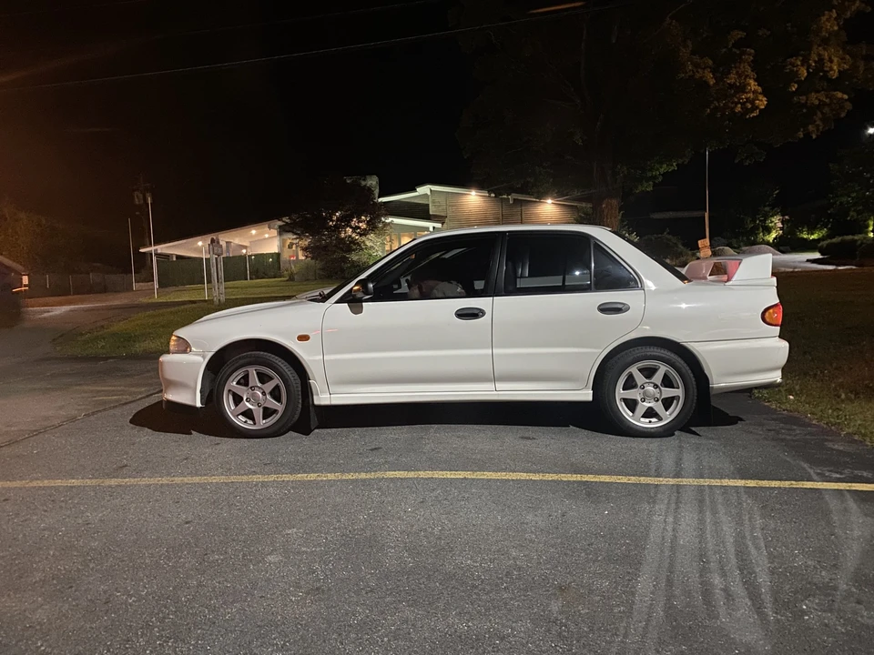 1994 Mitsubishi Lancer Evolution II 5th Gen - Image 22 of 31