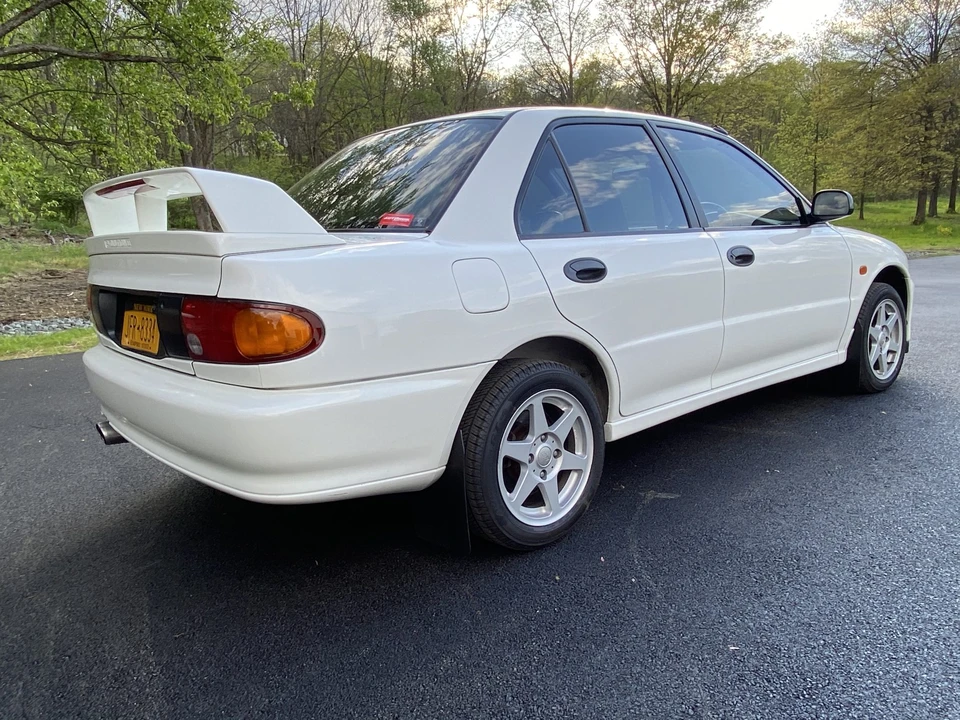 1994 Mitsubishi Lancer Evolution II 5th Gen - Image 13 of 31