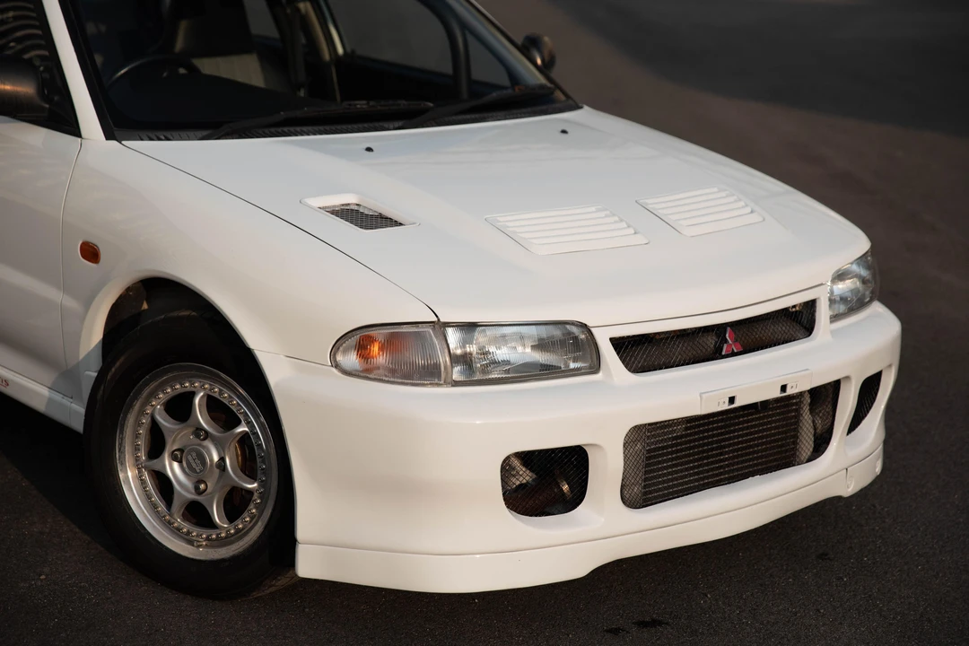 1994 Mitsubishi Lancer Evolution II 5th Gen - Image 26 of 31