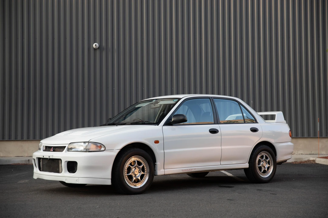1994 Mitsubishi Lancer Evolution II 5th Gen - Image 13 of 31