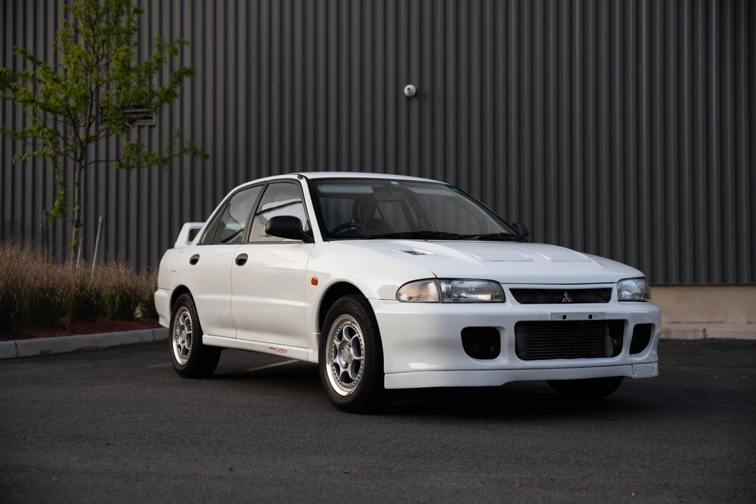1994 Mitsubishi Lancer Evolution II 5th Gen - Image 24 of 31