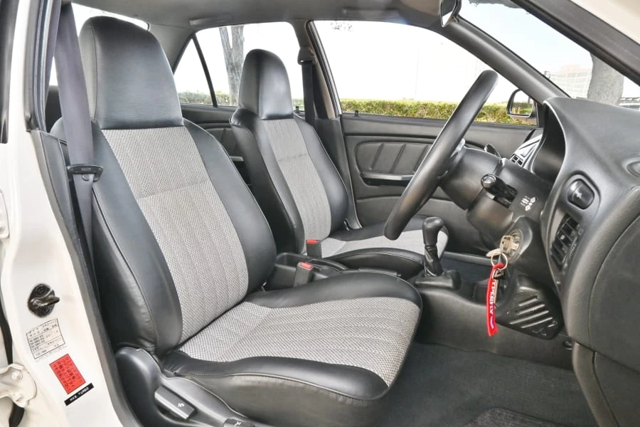 1994 Mitsubishi Lancer Evolution I 5th Gen - Image 4 of 13