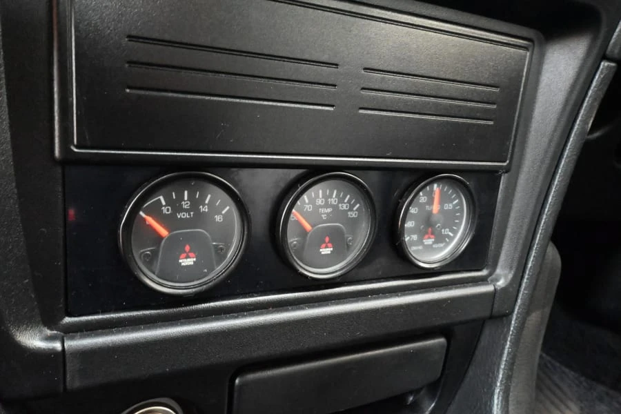 1994 Mitsubishi Lancer Evolution I 5th Gen - Image 7 of 13