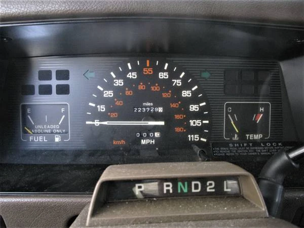 1994 Mitsubishi Triton 2nd Gen - Image 9 of 31