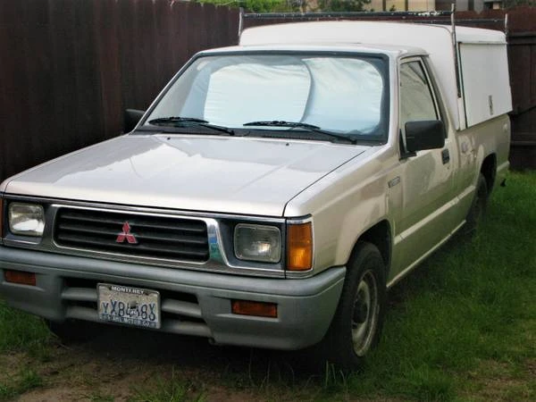 1994 Mitsubishi Triton 2nd Gen - Image 18 of 31