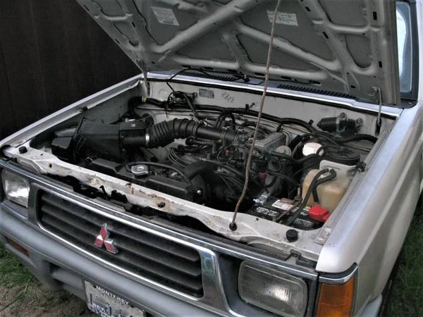 1994 Mitsubishi Triton 2nd Gen - Image 15 of 31
