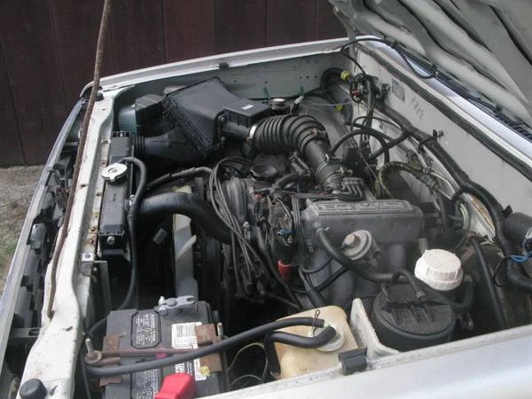 1994 Mitsubishi Triton 2nd Gen - Image 4 of 31