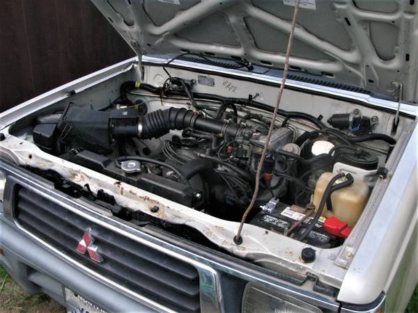 1994 Mitsubishi Triton 2nd Gen - Image 16 of 31