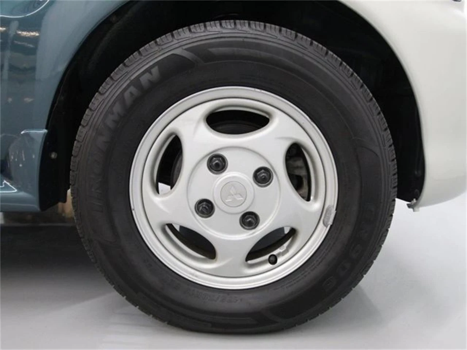 1994 Mitsubishi Toppo 2nd Gen - Image 29 of 31