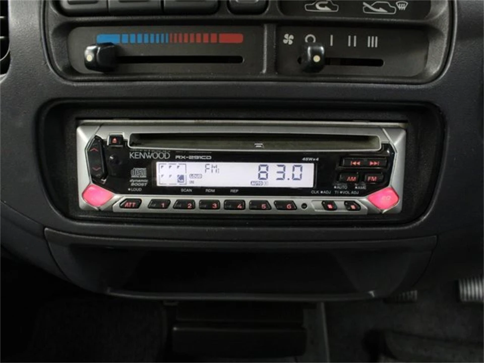 1994 Mitsubishi Toppo 2nd Gen - Image 14 of 31