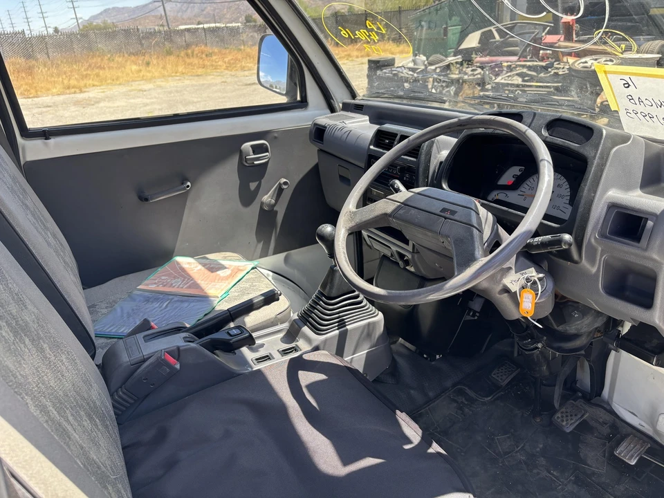 1994 Mitsubishi Minicab 6th Gen - Image 10 of 21