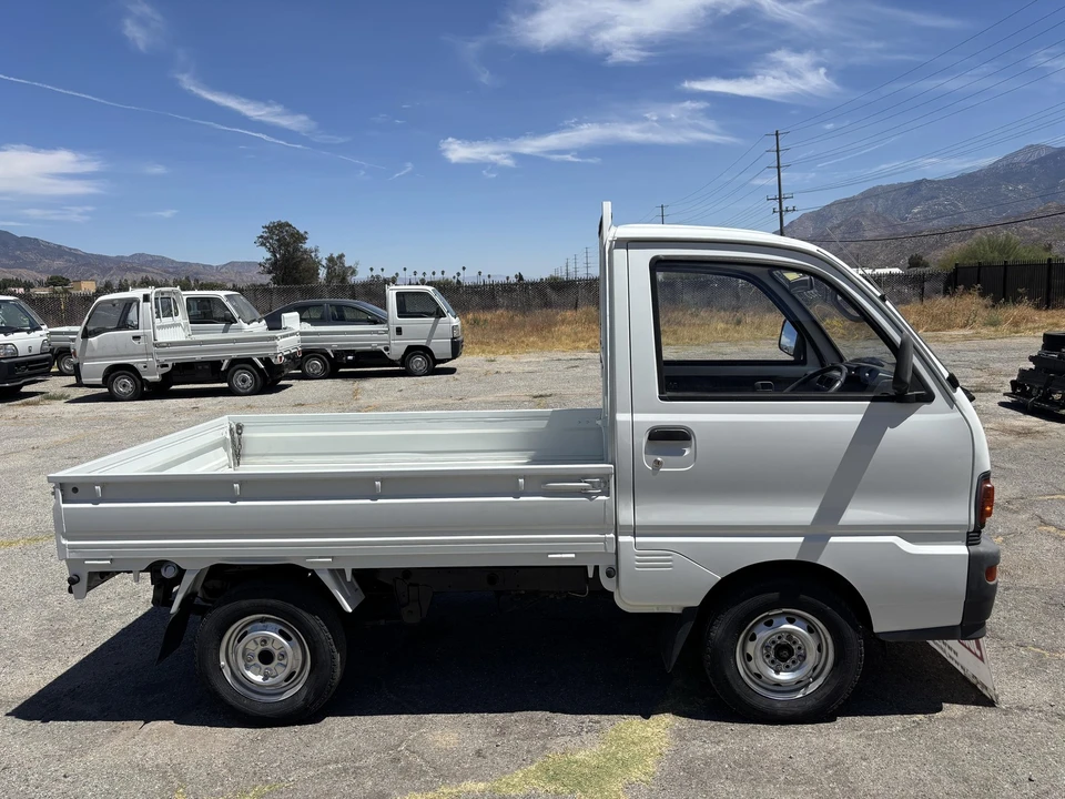 1994 Mitsubishi Minicab 4th Gen - Image 19 of 21