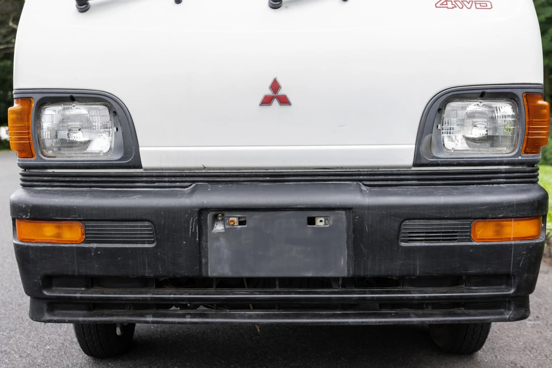 1994 Mitsubishi Minicab 5th Gen - Image 9 of 31