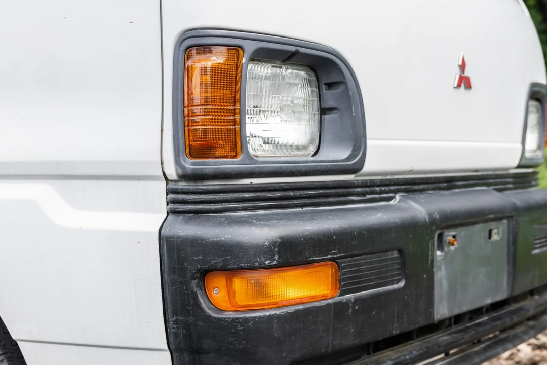 1994 Mitsubishi Minicab 5th Gen - Image 10 of 31