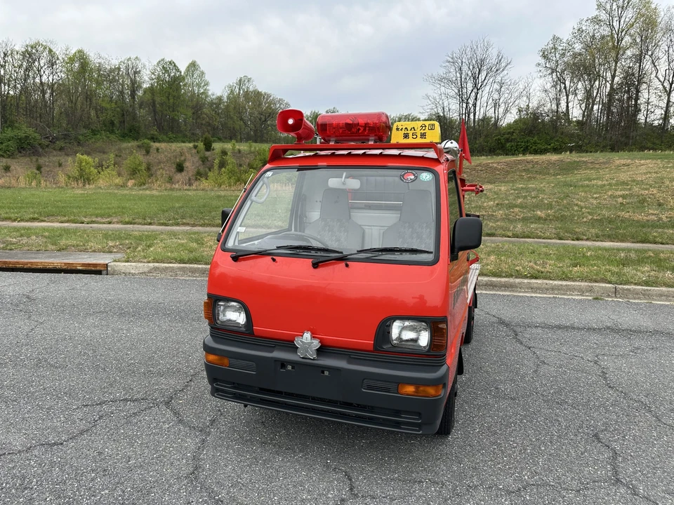 1994 Mitsubishi Minicab 5th Gen - Image 2 of 31