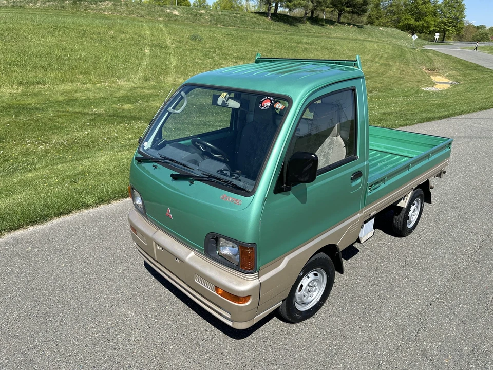1994 Mitsubishi Minicab 5th Gen - Image 3 of 31