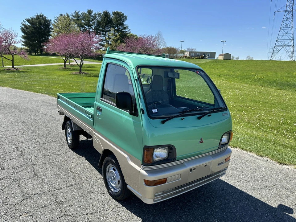1994 Mitsubishi Minicab 5th Gen - Image 24 of 31