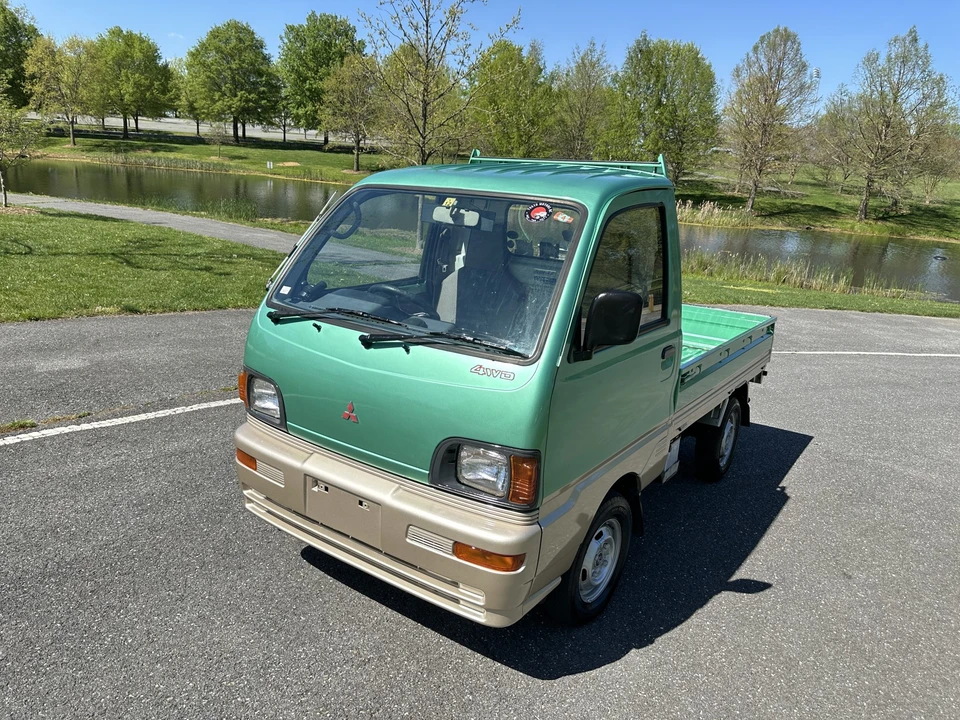 1994 Mitsubishi Minicab 5th Gen - Image 11 of 31