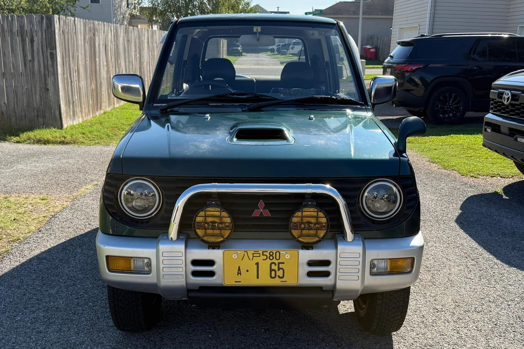1994 Mitsubishi Pajero/Montero - Image 2 of 31
