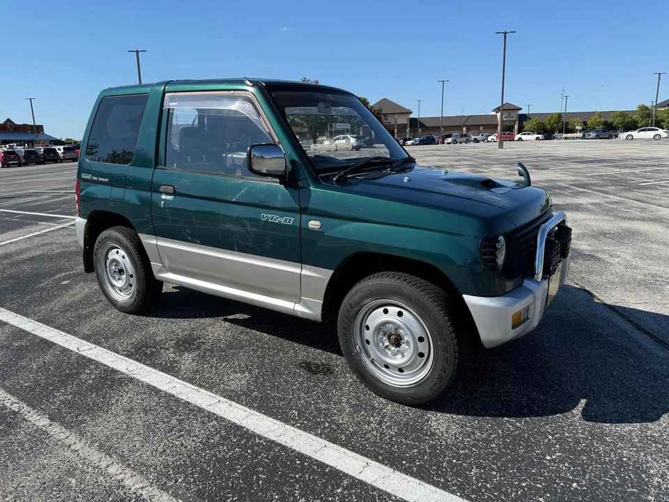 1994 Mitsubishi Pajero/Montero - Image 13 of 31