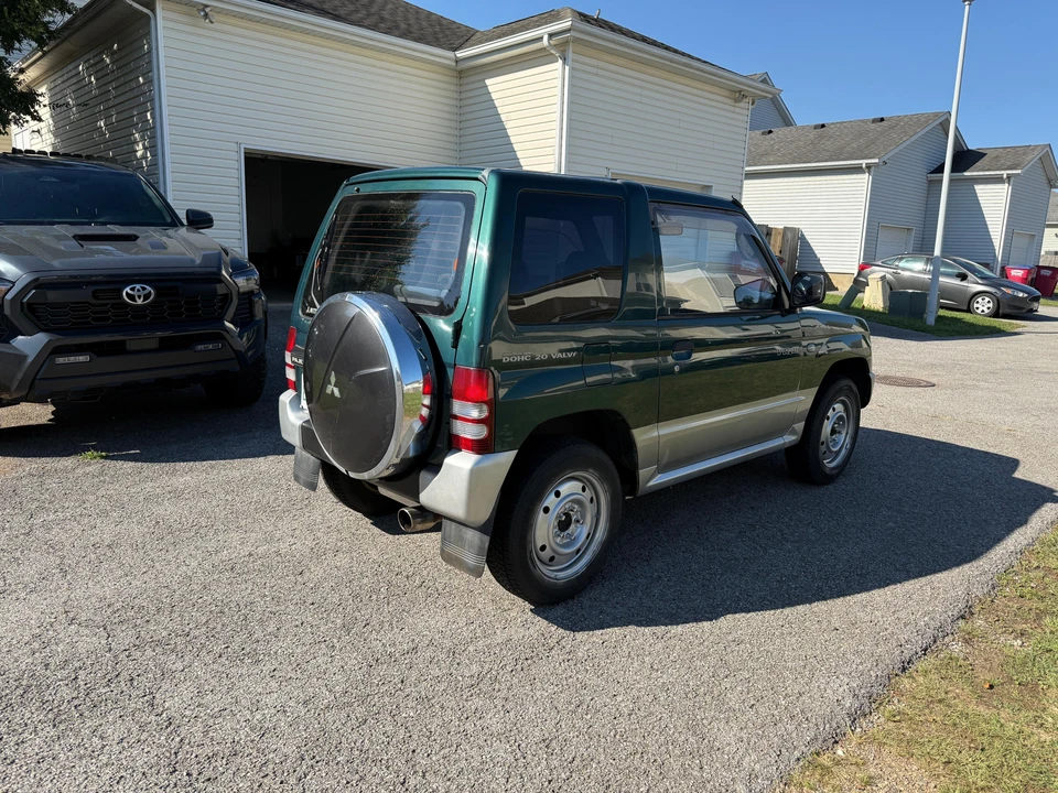 1994 Mitsubishi Pajero/Montero - Image 11 of 31