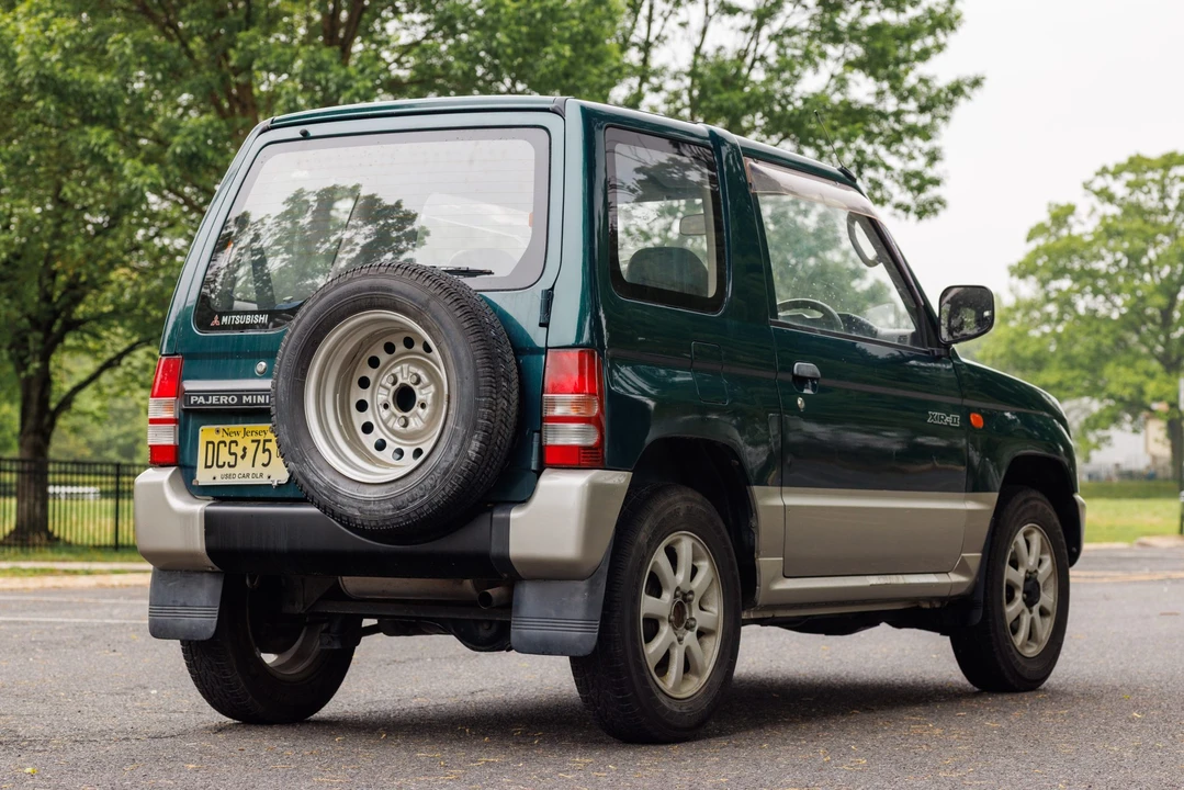 1994 Mitsubishi Pajero/Montero - Image 7 of 31