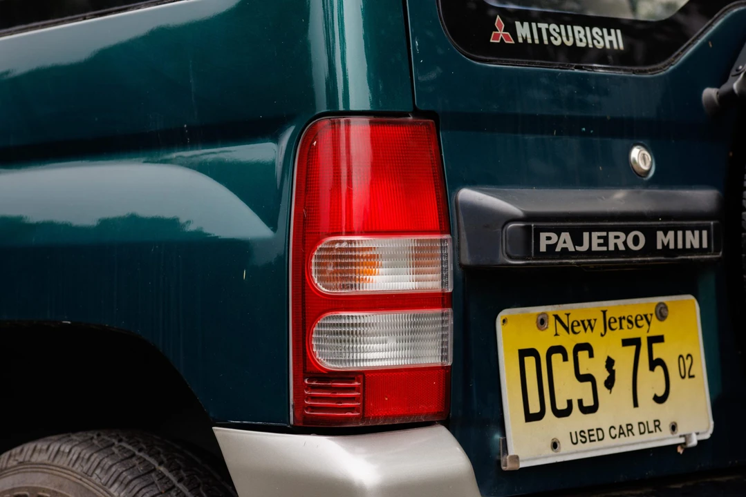 1994 Mitsubishi Pajero/Montero - Image 25 of 31