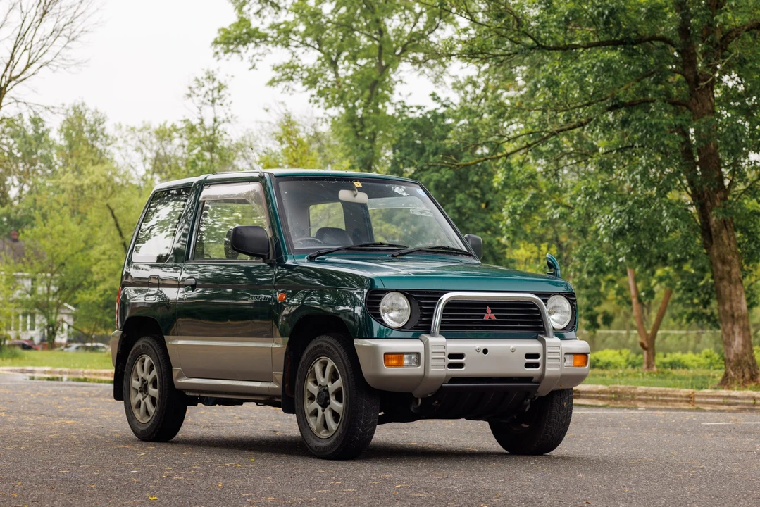 1994 Mitsubishi Pajero/Montero - Image 11 of 31