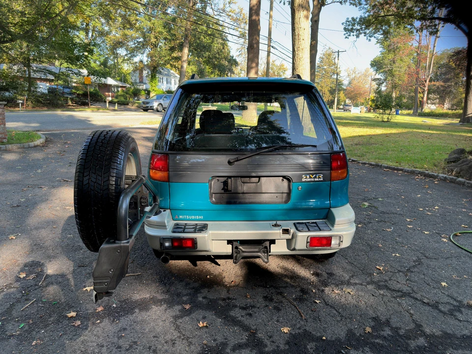 1994 Mitsubishi RVR 1st Gen - Image 16 of 31