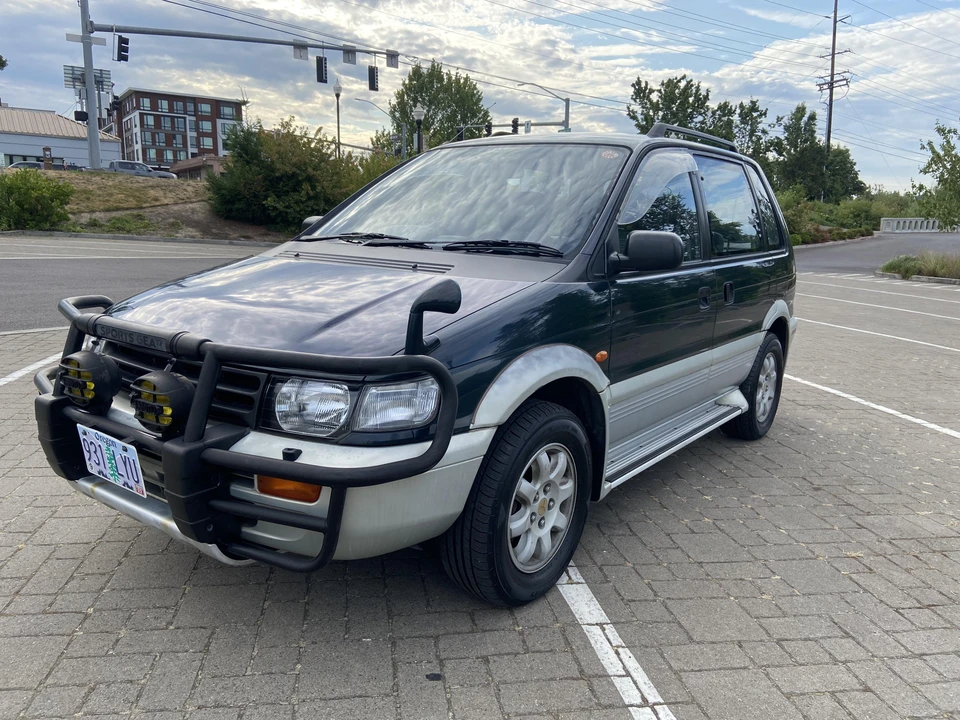 1994 Mitsubishi RVR 1st Gen - Image 6 of 31