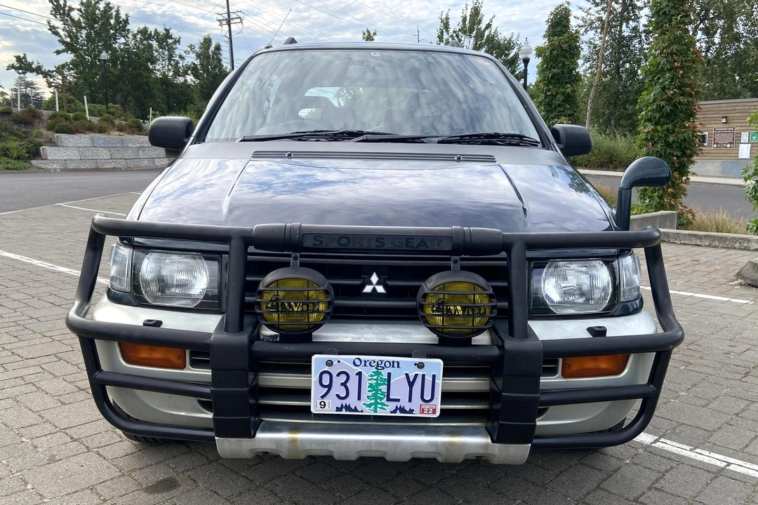 1994 Mitsubishi RVR 1st Gen - Image 2 of 31
