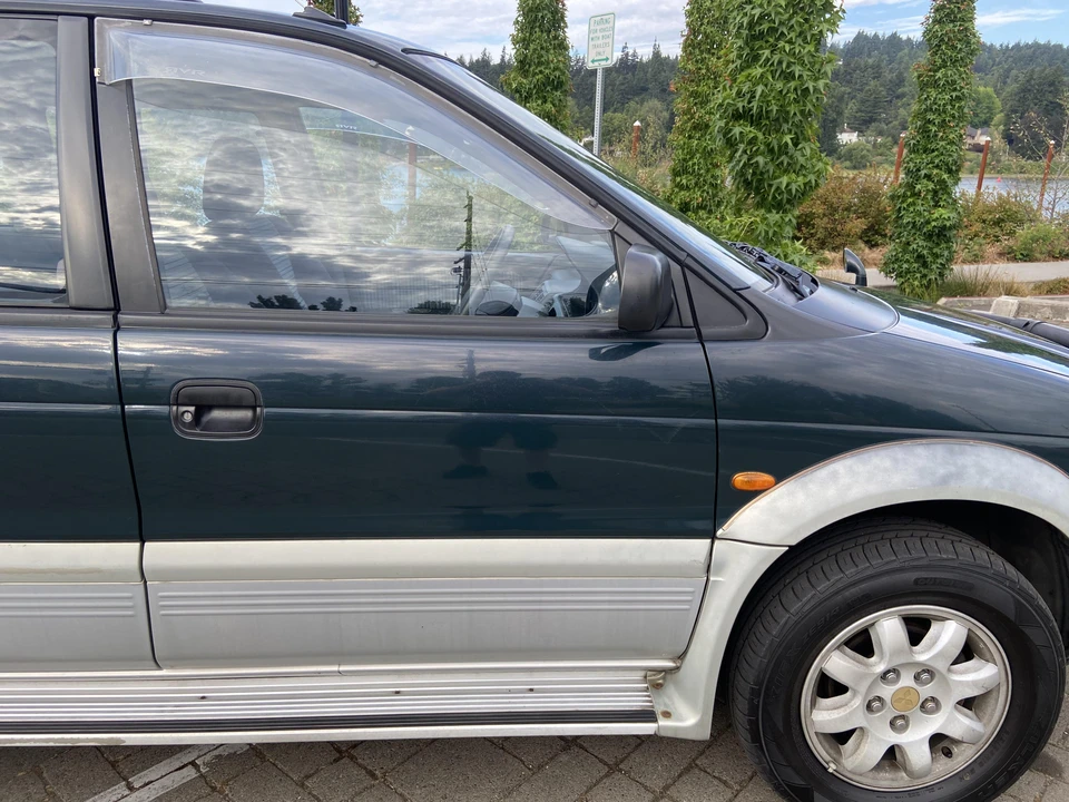 1994 Mitsubishi RVR 1st Gen - Image 13 of 31