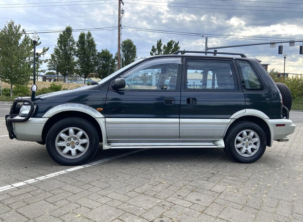 1994 Mitsubishi RVR 1st Gen - Image 3 of 31