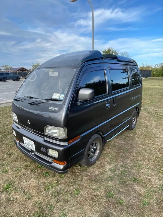 1994 Mitsubishi Minicab 5th Gen - Image 2 of 13