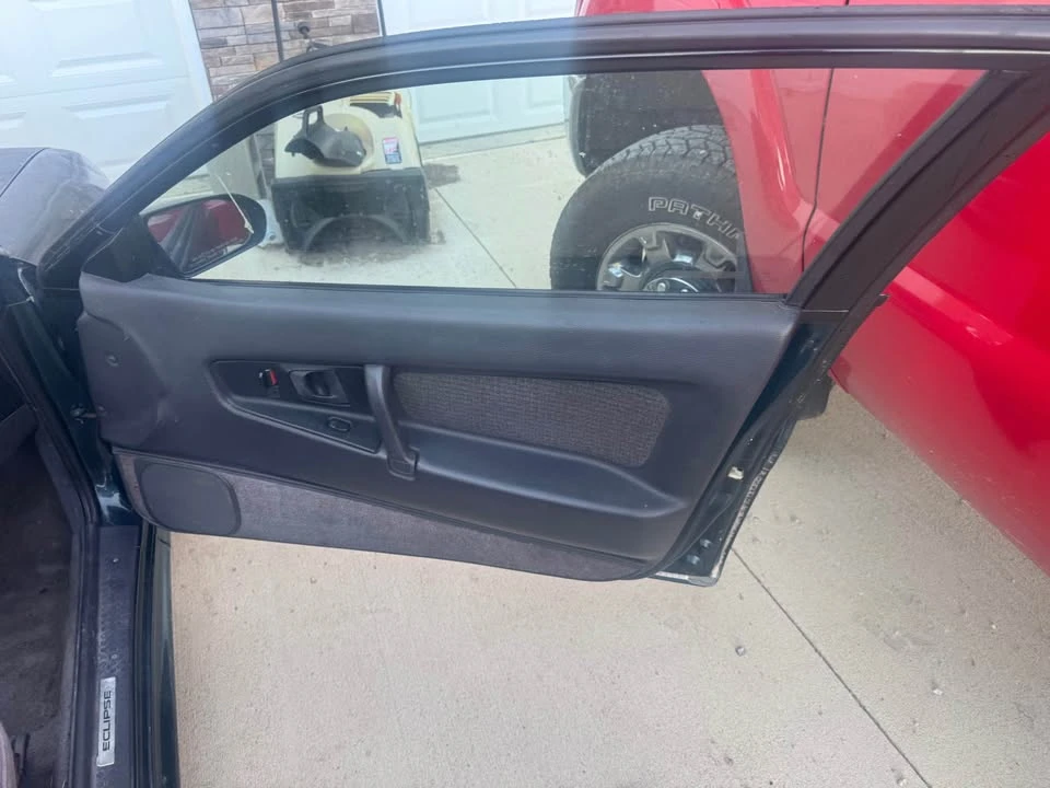 1994 Mitsubishi Eclipse 1st Gen - Image 10 of 15