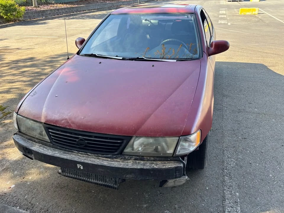 1994 Nissan Sentra 3rd Gen - Image 2 of 11